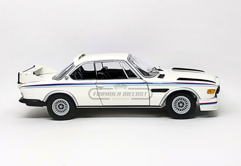 BMW 3.0 CSL 1973-75 - Branco - 1:18 Minichamps - Formula Diecast