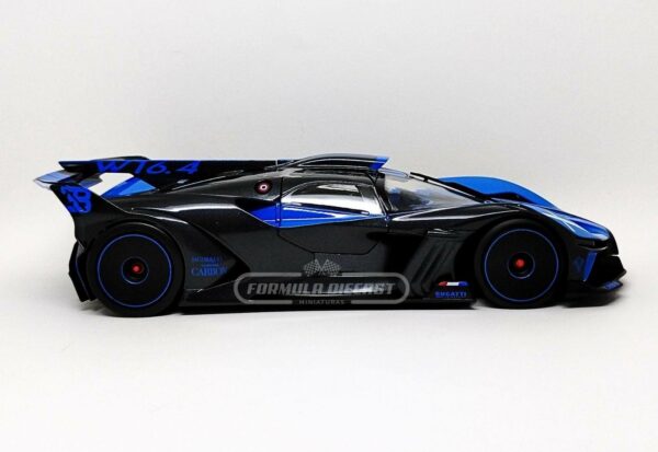 Miniatura de carro Bugatti Bolide W16.4 2020, Azul/Carbono, escala 1:18, marca Bburago