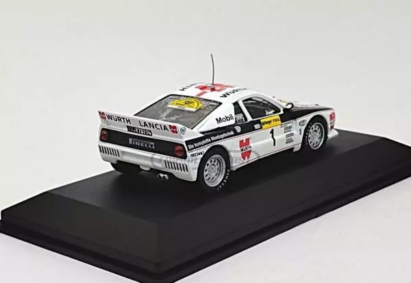 Miniatura de carro Lancia 037 #1 Röhrl/Geistdörfer, Vencedor Rally ADAC Alemanha 1983, escala 1:43, marca CMR