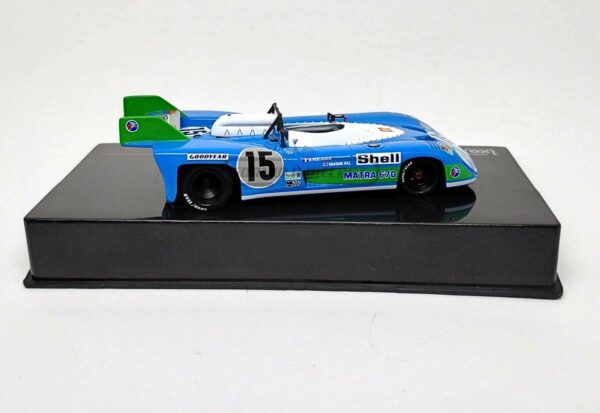 Miniatura de carro Matra MS670 #15 Pescarolo/Hill, Vencedor 24h Le Mans 1972, escala 1:43, marca IXO