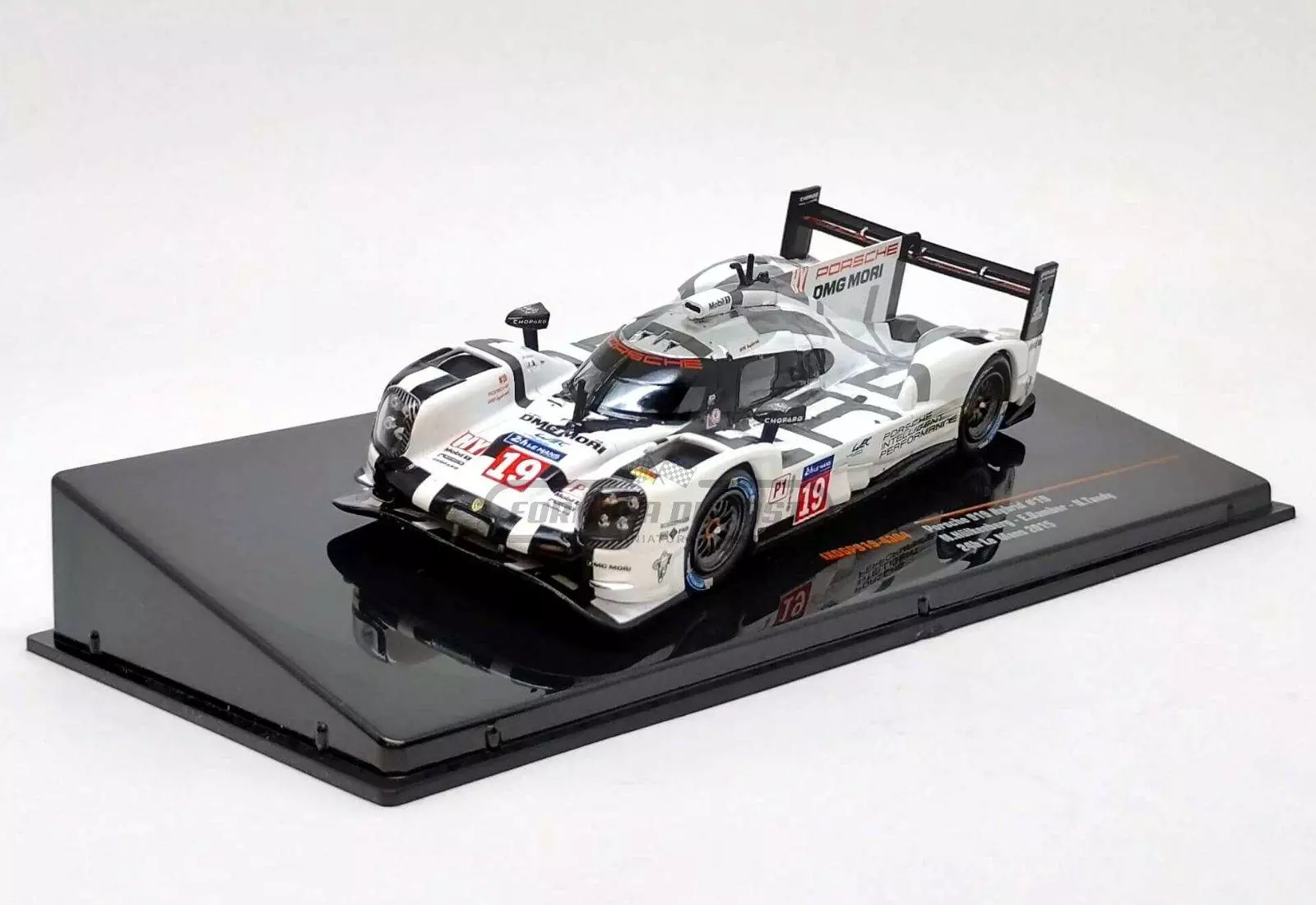 Miniatura de carro Porsche 919 Hybrid #19 Bamber/Tandy/Hülkenberg, Vencedor 24h Le Mans 2015, escala 1:43, marca IXO