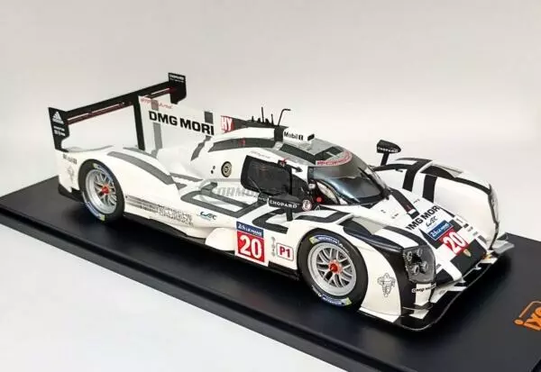 Miniatura de carro Porsche 919 Hybrid #20 Bernhard/Webber/Hartley, 24h Le Mans 2014, escala 1:18, marca IXO