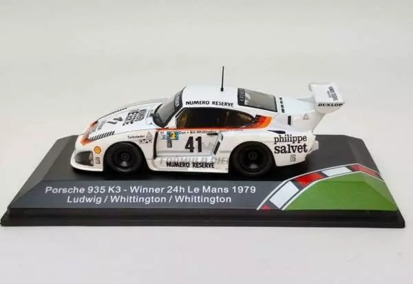 Miniatura de carro Porsche 935 K3 #41 Ludwig/Whittington/Whittington, Vencedor 24h Le Mans 1979, escala 1:43, marca CMR