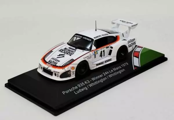 Miniatura de carro Porsche 935 K3 #41 Ludwig/Whittington/Whittington, Vencedor 24h Le Mans 1979, escala 1:43, marca CMR