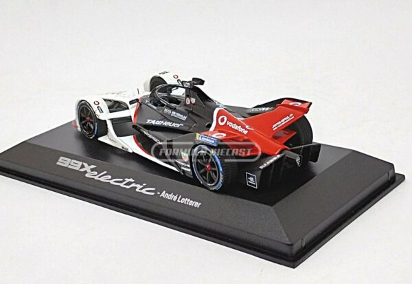Miniatura de carro Porsche 99X Electric #36 A.Lotterer, Santiago ePrix Formula E 2019/20, escala 1:43, marca Minichamps