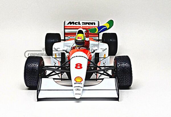 Miniatura de carro McLaren MP4/8 Ayrton Senna 1993, Best 1st Lap Ever, escala 1:18, marca Minichamps