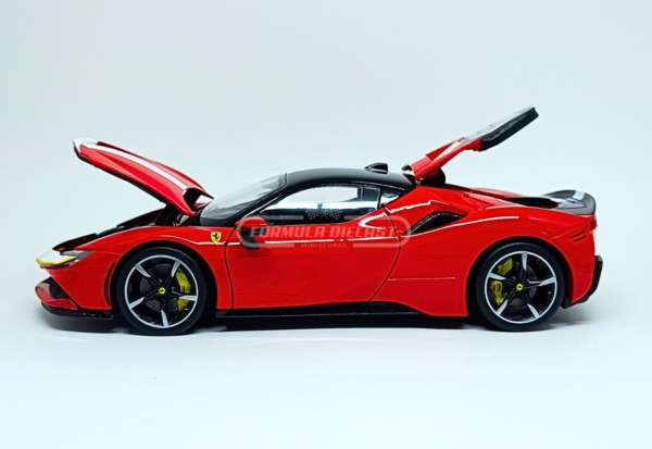Miniatura de carro Ferrari SF90 Stradale Assetto Fiorano 2020, cor Rosso Corsa, escala 1:18, marca Bburago Signature