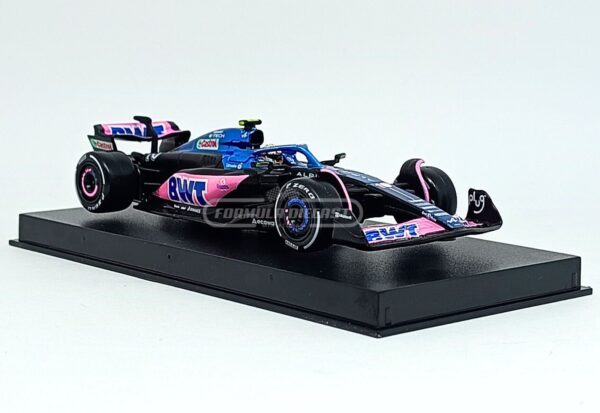 Miniatura de carro Alpine BWT A523 #10 P. Gasly (c/ piloto), F1 2023, escala 1:43, marca Bburago