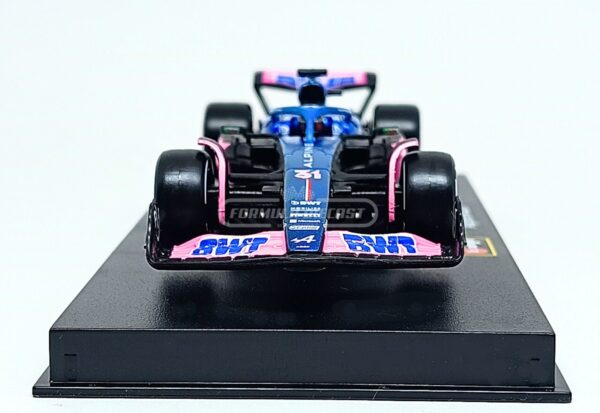 Miniatura de carro Alpine BWT A523 #31 E. Ocon (c/ piloto), F1 2023, escala 1:43, marca Bburago