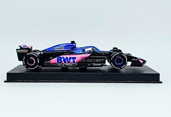 Miniatura de carro Alpine BWT A523 #31 E. Ocon (c/ piloto), F1 2023, escala 1:43, marca Bburago