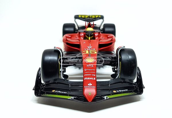 Miniatura de carro Ferrari F1-75 #16 C. Leclerc, Edição GP da Italia F1 2022, escala 1:24, marca Bburago