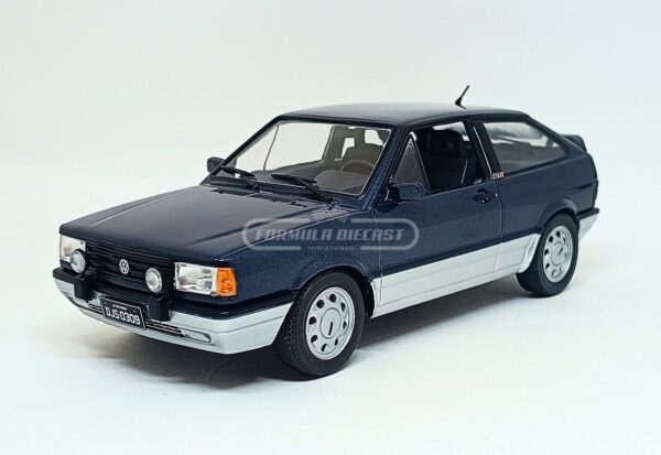 Miniatura de carro VW GOL GTI 1989, escala 1:24, marca California Classics