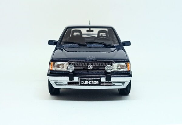 Miniatura de carro VW GOL GTI 1989, escala 1:24, marca California Classics