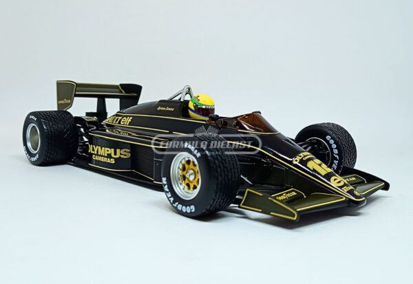 Miniatura de carro Lotus Renault 97T #12 Ayrton Senna - F1 GP de Portugal 1985, escala 1:18, marca Minichamps