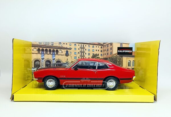 Miniatura de carro Ford Maverick GT 1974, escala 1:24, marca California Classics