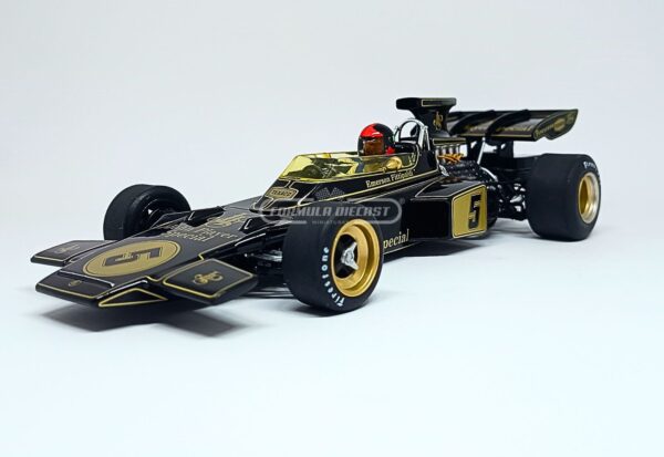 Miniatura de carro Lotus JPS 72D #5 E. Fittipaldi, GP da Espanha, Campeão Mundial F1 1972, escala 1:18, marca MCG