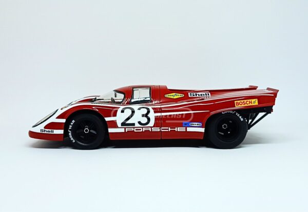 Miniatura de carro Porsche 917K #23 Herrmann/Attwood, Vencedor 24h de Le Mans 1970, escala 1:18, marca KK-Scale