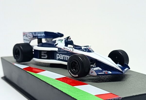 Miniatura de carro Brabham BT52B #5 N. Piquet, Campeão Mundial F1 1983, escala 1:43, marca Altaya