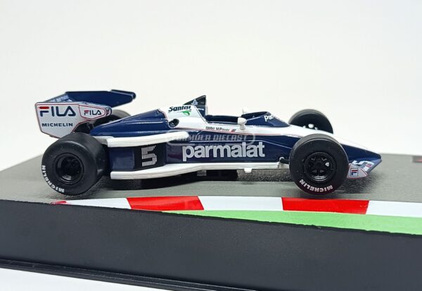 Miniatura de carro Brabham BT52B #5 N. Piquet, Campeão Mundial F1 1983, escala 1:43, marca Altaya