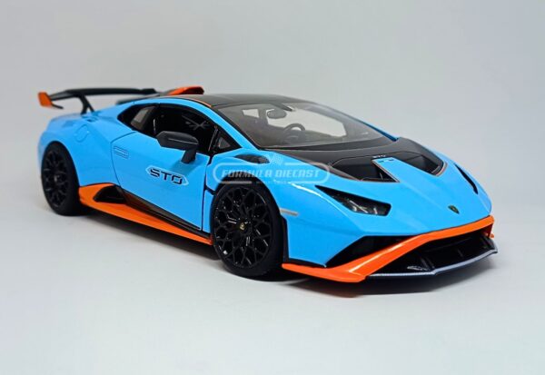 Miniatura de carro Lamborghini Huracan STO 2023, escala 1:18, marca Rastar