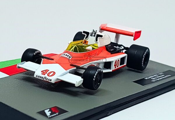 Miniatura de carro McLaren M23 #40 G. Villeneuve, GP Inglaterra 1977, escala 1:43, marca Altaya