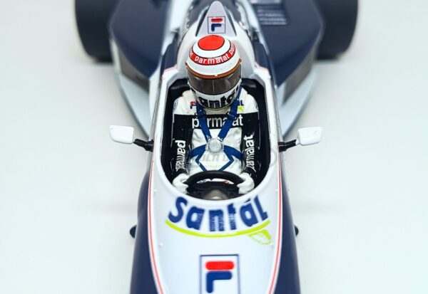 Miniatura de carro Brabham BT52 #5 N. Piquet, vencedor do GP do Brasil, Campeão Mundial F1 1983, escala 1:18, marca MCG