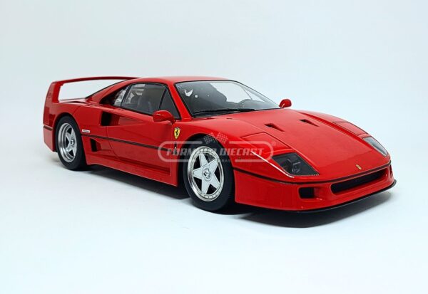 Miniatura de carro Ferrari F40 1987, cor vermelha, escala 1:18, marca KK-Scale