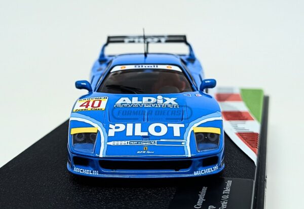 Miniatura de carro Ferrari F40 Competizione #40 M. Ferté/O. Thévenin, vencedor das 4h de Anderstorp 1995, escala 1:43, marca Altaya