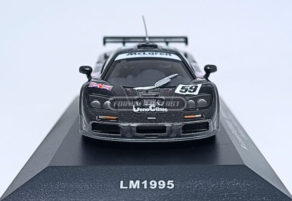 Miniatura de carro McLaren F1 GTR #59 Lehto/Dalmas/Sekiya, vencedor das 24h Le Mans 1995, escala 1:43, marca IXO