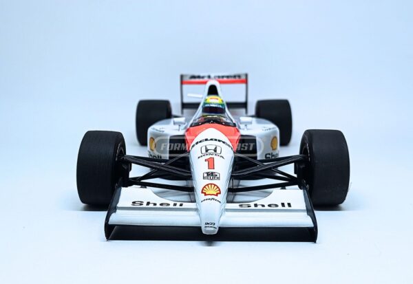 Miniatura de carro McLaren Honda MP4/6 #1 Ayrton Senna, campeão mundial de F1 1991, escala 1:18, marca Minichamps