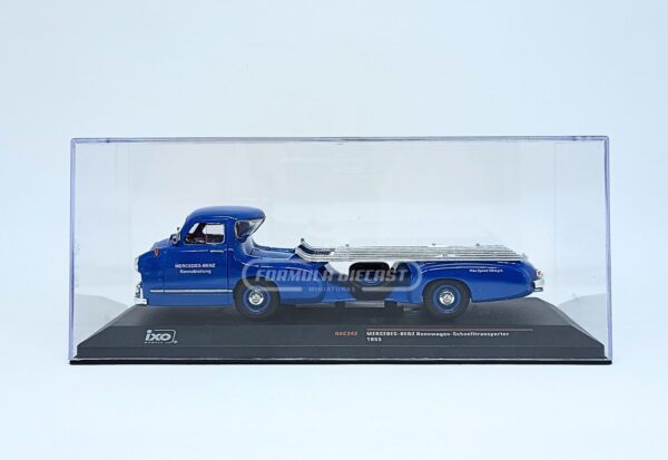 Miniatura do transportador de carros de corrida Mercedes-Benz "Blue Wonder" 1955, escala 1:43, marca IXO