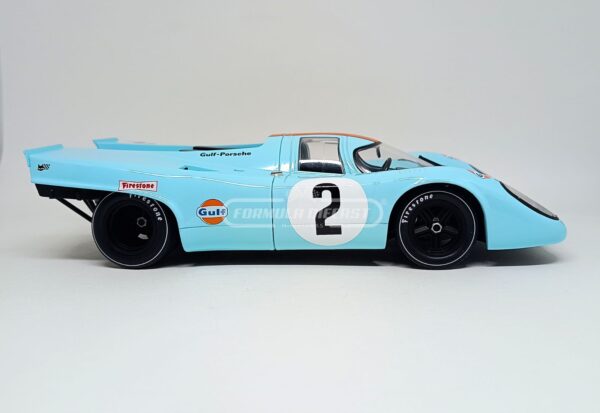 Miniatura de carro Porsche Gulf 917K #2 P. Rodriguez/L.Kinnunen/B. Redman, vencedor das 24h Daytona 1970, escala 1:18, marca CMR