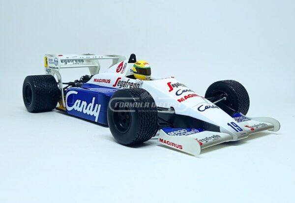 Miniatura de carro Toleman Hart TG184 Ayrton Senna, GP Mônaco F1 1984, escala 1:18, marca Minichamps