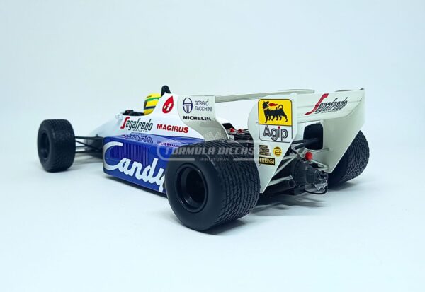 Miniatura de carro Toleman Hart TG184 Ayrton Senna, GP Mônaco F1 1984, escala 1:18, marca Minichamps