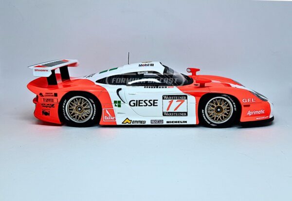 Miniatura de carro Porsche 911 GT1 #17 Collard/Baldi, FIA GT Championship 1997, escala 1:18, marca Werk83