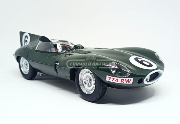 Miniatura de carro Jaguar D-Type #6 pilotado por M. Hawthorn e I. Bueb, vencedor das 24h de Le Mans 1955, escala 1:18, marca CMR