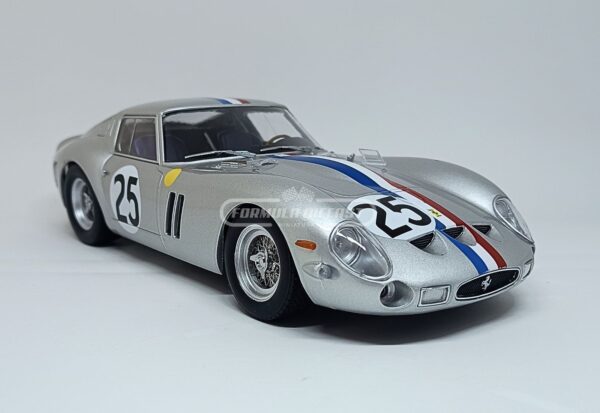 Miniatura de carro Ferrari 250 GTO #25 pilotado por Dumay e Dernier, 24h Le Mans 1963, escala 1:18, marca KK-Scale