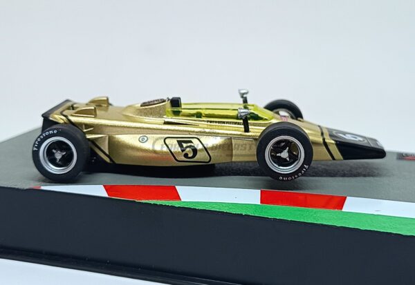 Miniatura de carro Lotus 56B #5 pilotado por Emerson Fittipaldi, F1 1971, escala 1:43, marca Altaya