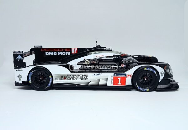 Miniatura de carro Porsche 919 Hybrid #1 pilotado por Bernhard, Hartley e Webber, 24h Le Mans 2016, escala 1:18, marca IXO