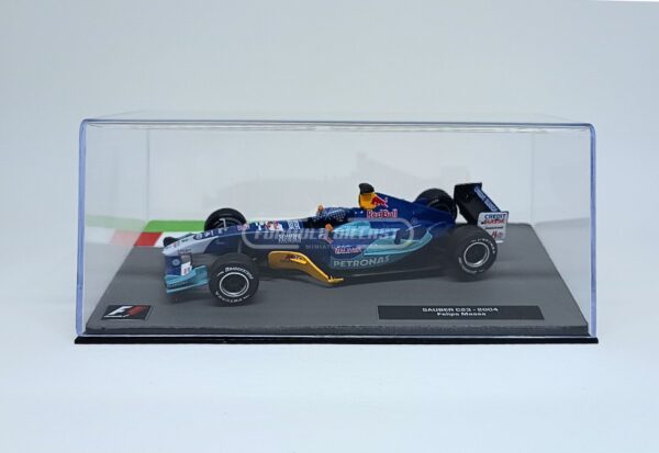 Miniatura de carro Sauber C23 #12 pilotado por Felipe Massa na temporada F1 2004, escala 1:43, marca Altaya