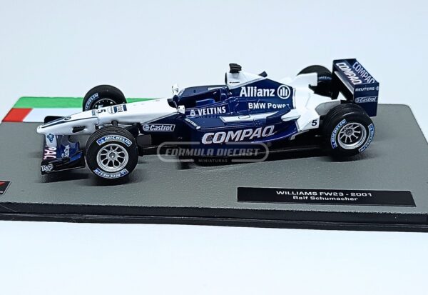 Miniatura de carro Williams-BMW FW23 #5 pilotado por Ralf Schumacher na temporada F1 2001, escala 1:43, marca Altaya