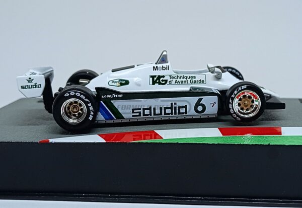 Miniatura de carro Williams FW08 #6 pilotado por Keke Rosberg, campeão mundial F1 1982, escala 1:43, marca Altaya