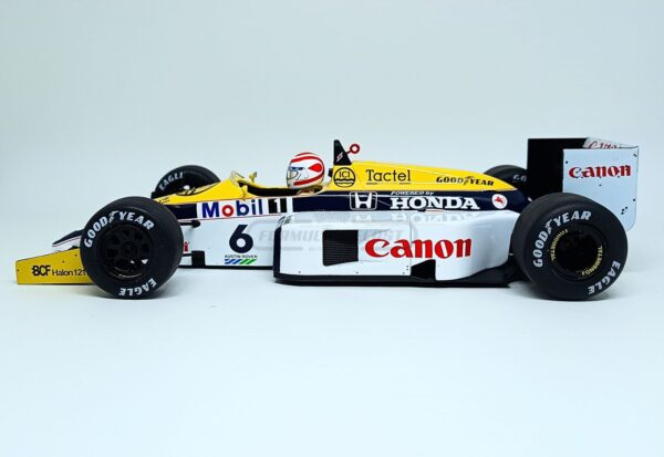 Miniatura de carro Williams FW11 #6 pilotado por Nelson Piquet, vencedor GP Brasil F1 1986, escala 1:18, marca MCG