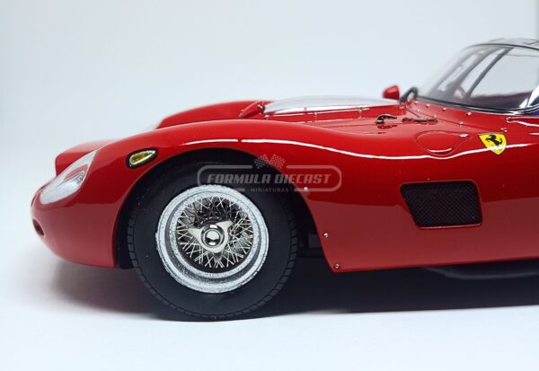 Miniatura de carro Ferrari 330 TRI #6 O. Gendebien/P. Hill, Vencedor 24h Le Mans 1962, escala 1:18, marca Werk83