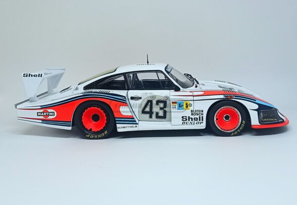 Miniatura de carro Porsche 935/78 Moby Dick #43 Schurti/Stommelen, 8º lugar 24h Le Mans 1978, escala 1:18, marca Werk83