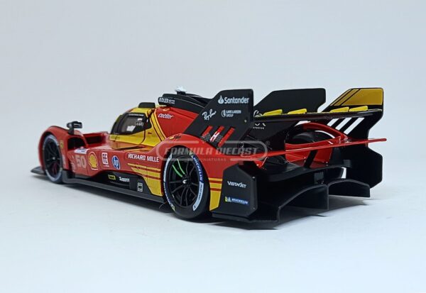 Miniatura de carro Ferrari 499P #50, pilotado por A. Fuoco/M.Molina/N. Nielsen, vencedor das 24h Le Mans 2024, escala 1:24, marca Bburago