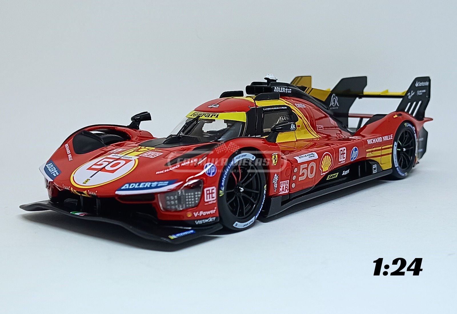 Miniatura de carro Ferrari 499P #50, pilotado por A. Fuoco/M.Molina/N. Nielsen, vencedor das 24h Le Mans 2024, escala 1:24, marca Bburago