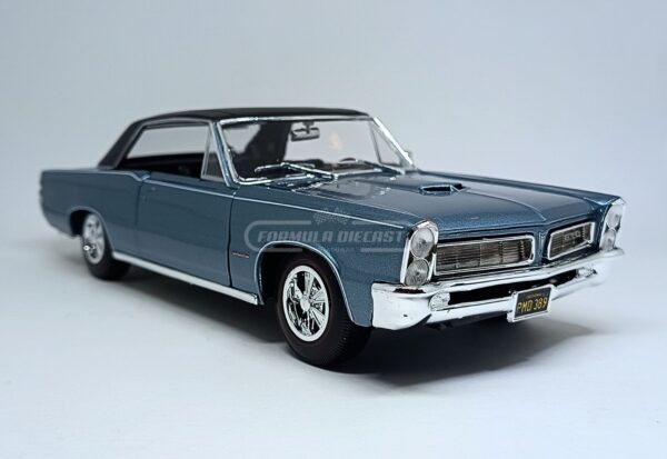 Miniatura de carro Pontiac GTO Hurst 1965, cor Azul Metálico , escala 1:18, marca Maisto