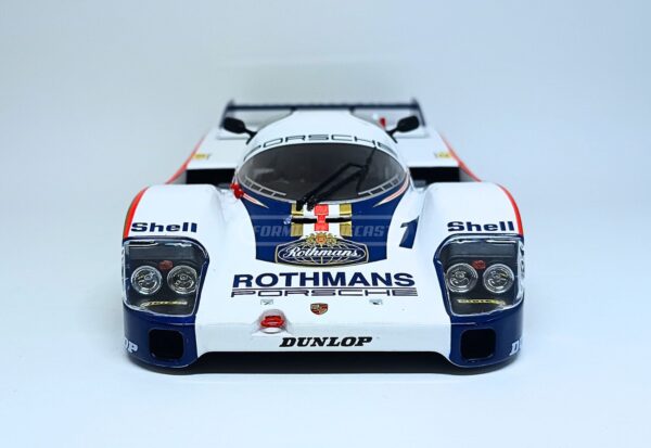 Miniatura de carro Porsche 956 LH #1, pilotado por J. Ickx/D. Bell, vencedor 24h Le Mans 1982, "Collector's Box", escala 1:18, marca Werk83