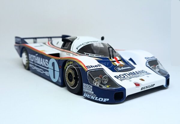Miniatura de carro Porsche 956 LH #1, pilotado por J. Ickx/D. Bell, vencedor 24h Le Mans 1982, "Collector's Box", escala 1:18, marca Werk83